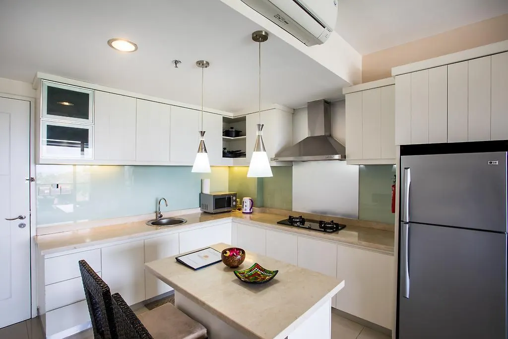 Kuta Reef Apartments Tuban  3*, Kuta (Bali)